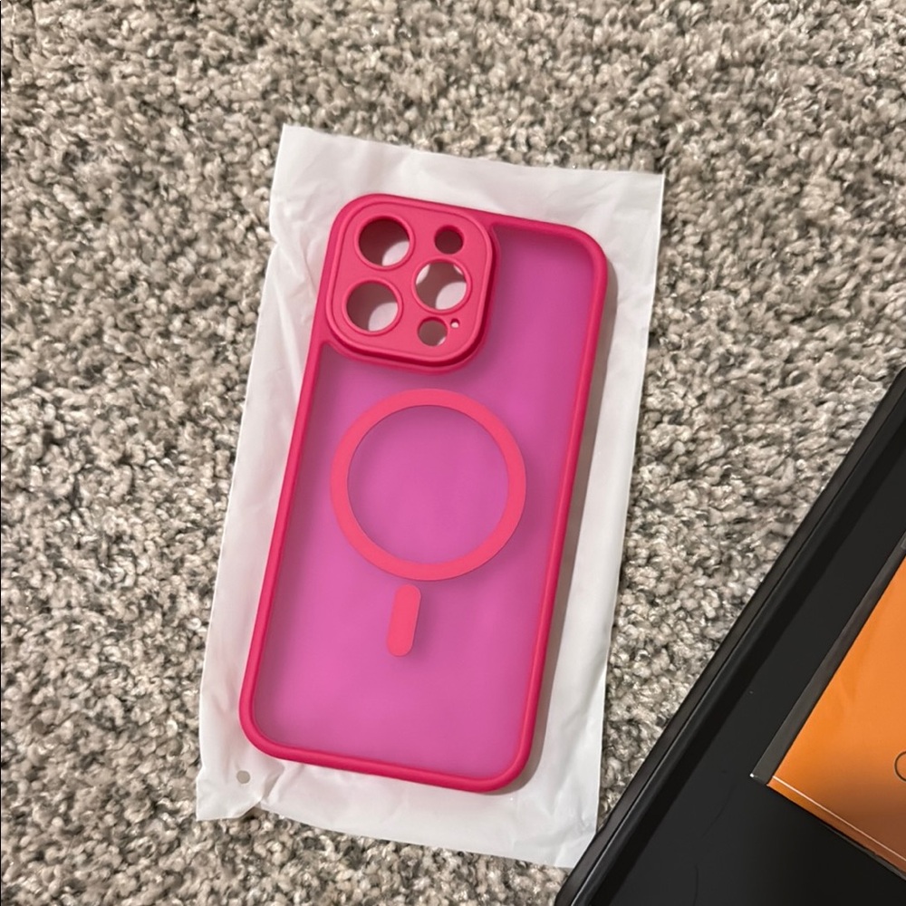 Pink MagSafe-Compatible Phone Case - Picture 3 of 3